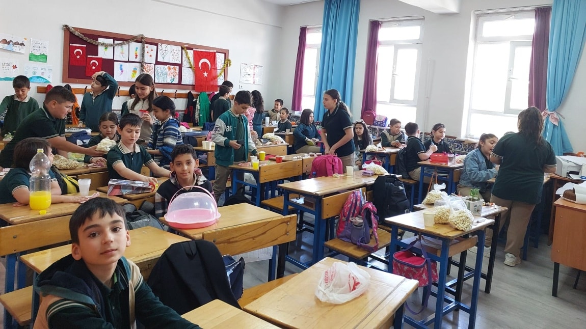 Yaşam Becerileri (Minik Girişimciler Pazarı)